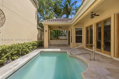3722 NE 208th Terrace Aventura FL 33180