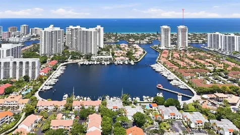 3722 NE 208th Terrace Aventura FL 33180