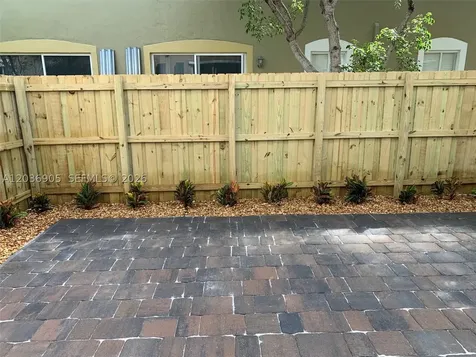 1078 SE 23rd Terrace Homestead FL 33035
