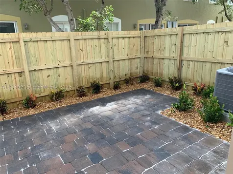 1078 SE 23rd Terrace Homestead FL 33035
