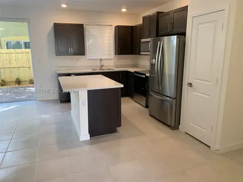 1078 SE 23rd Terrace Homestead FL 33035