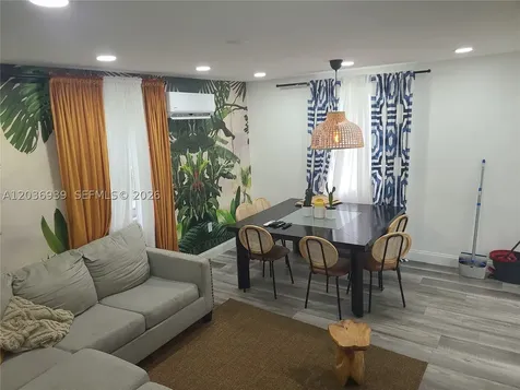 168 NW 32nd Street Miami FL 33127