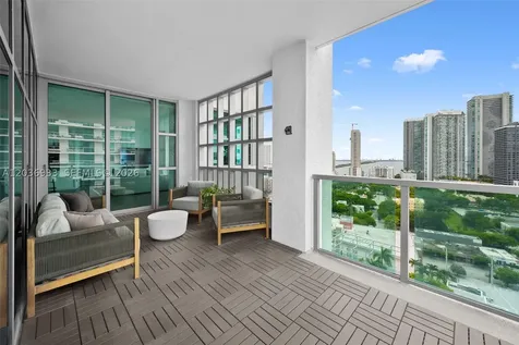3301 NE 1st Avenue Miami FL 33137