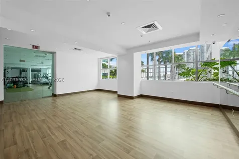 3301 NE 1st Avenue Miami FL 33137