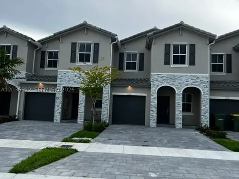 1120 SE 26th Terrace Homestead FL 33035