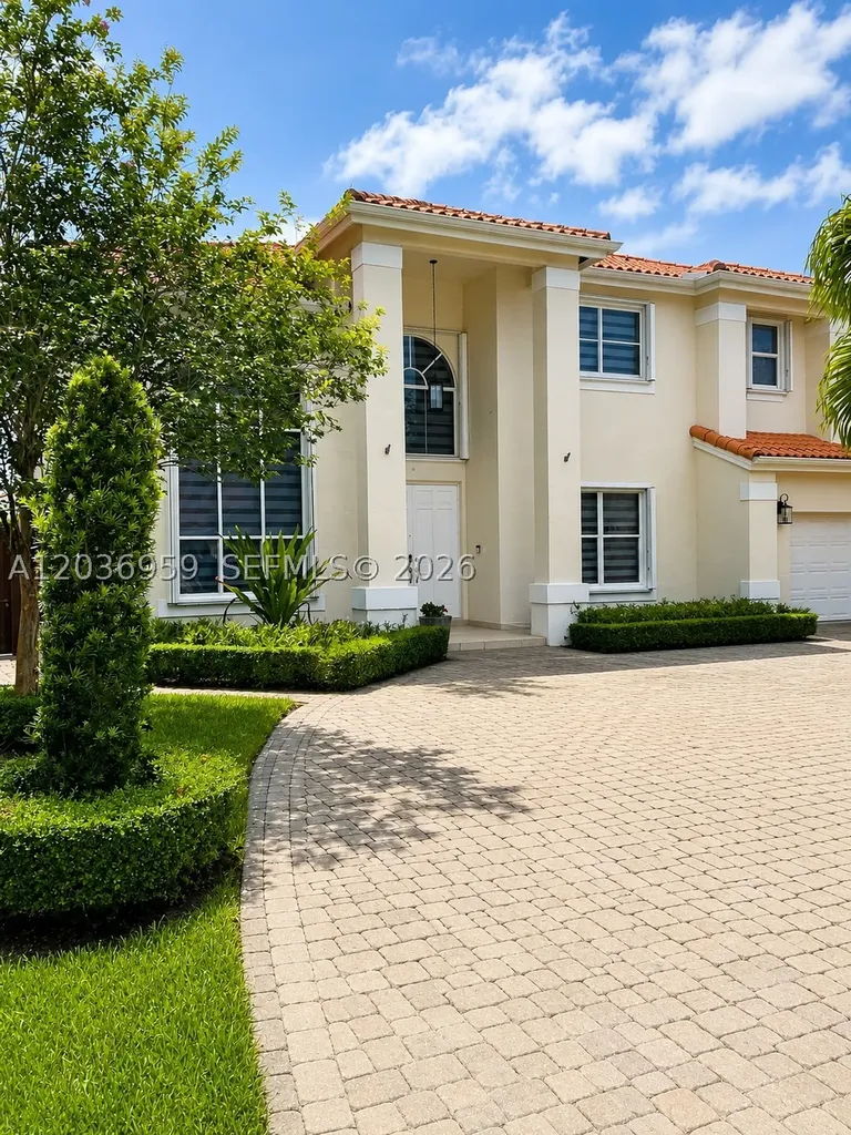 4221 SW 154th Place Miami FL 33185