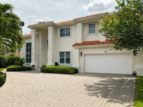 4221 SW 154th Place Miami FL 33185
