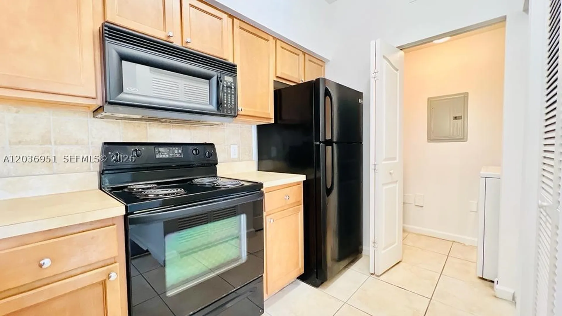 2304 E Myrtlewood Circle E Palm Beach Gardens FL 33418