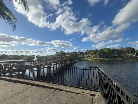 2492 Centergate Drive Miramar FL 33025