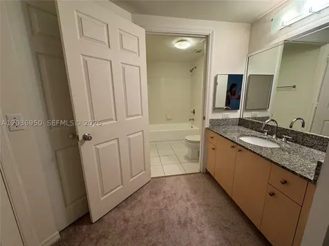 2492 Centergate Drive Miramar FL 33025
