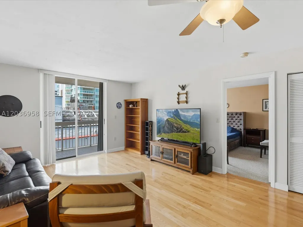 3588 Collins Avenue Miami Beach FL 33140