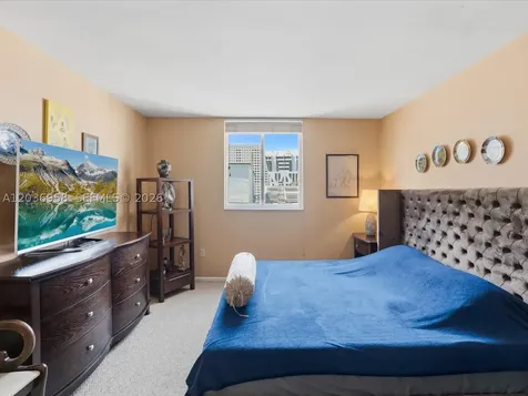 3588 Collins Avenue Miami Beach FL 33140