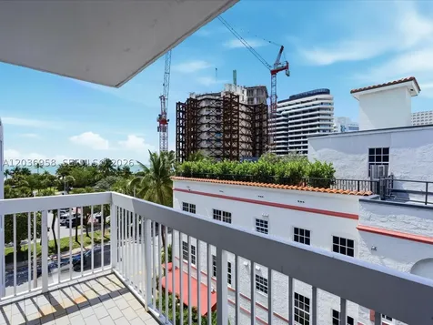 3588 Collins Avenue Miami Beach FL 33140