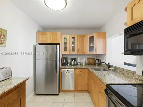 3588 Collins Avenue Miami Beach FL 33140