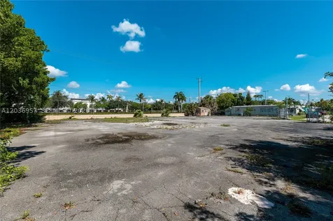 311 NW 135th Way Plantation FL 33325