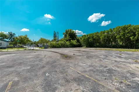 311 NW 135th Way Plantation FL 33325