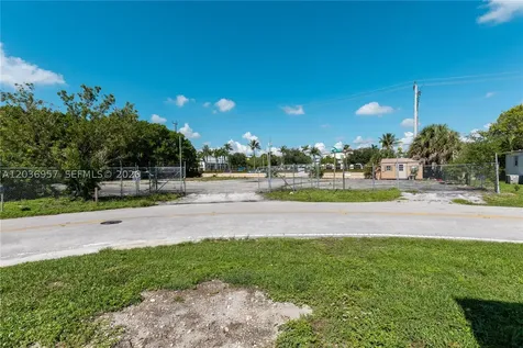 311 NW 135th Way Plantation FL 33325