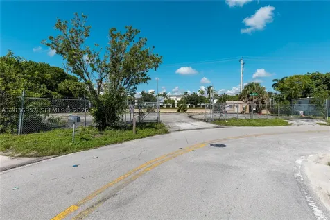 311 NW 135th Way Plantation FL 33325