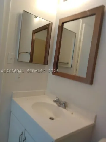 805 SW 113th Way Pembroke Pines FL 33025