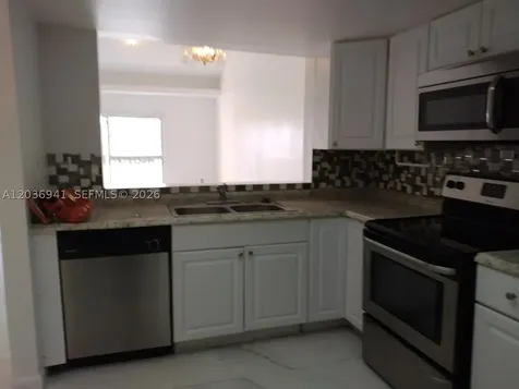 805 SW 113th Way Pembroke Pines FL 33025