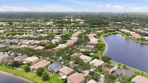 19308 Stonebrook Street Weston FL 33332