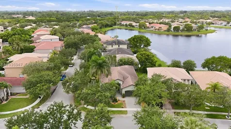 19308 Stonebrook Street Weston FL 33332