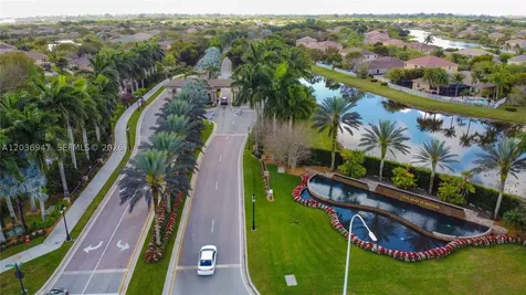 19308 Stonebrook Street Weston FL 33332