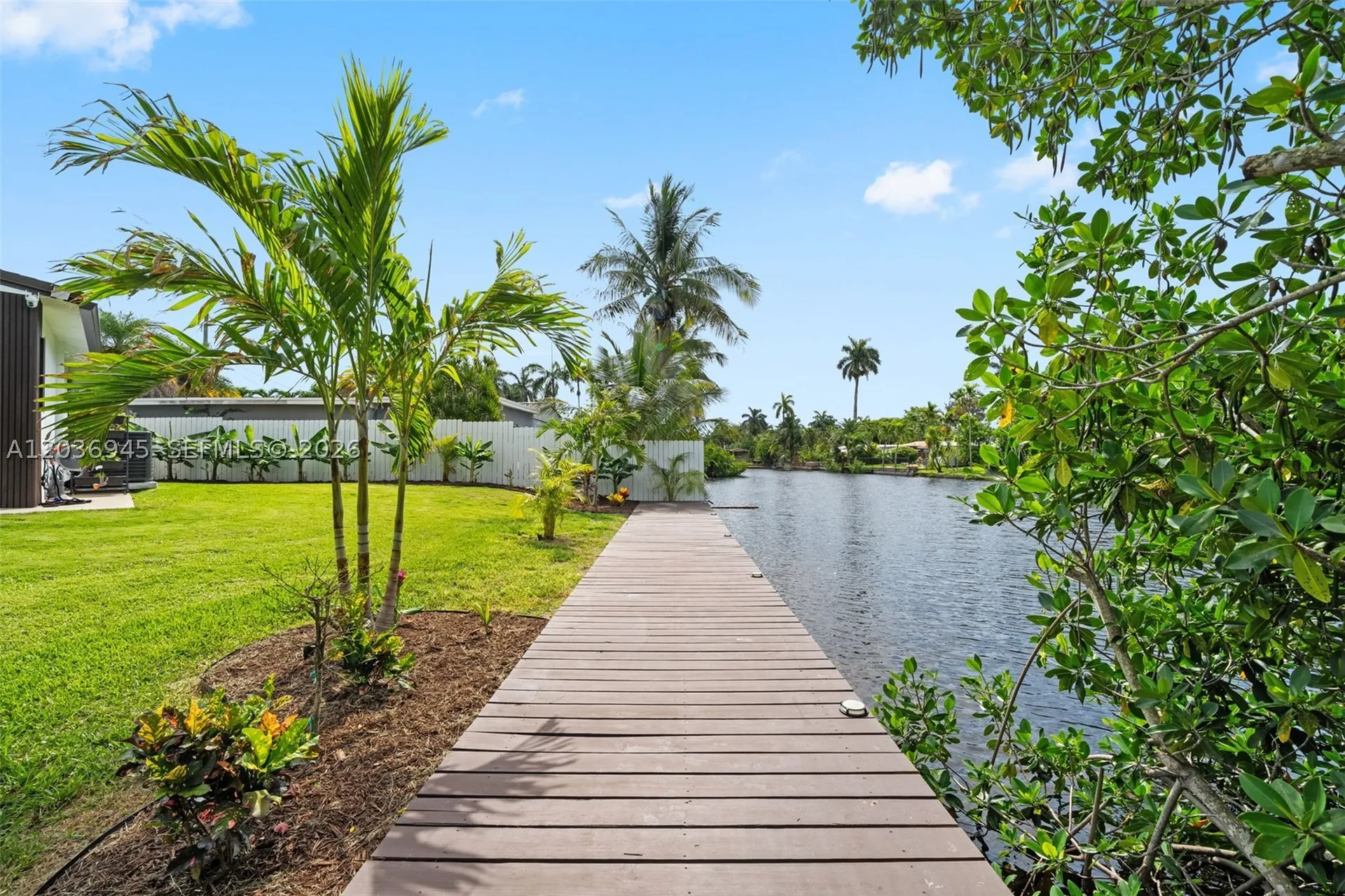 1178 Grant Street Hollywood FL 33019