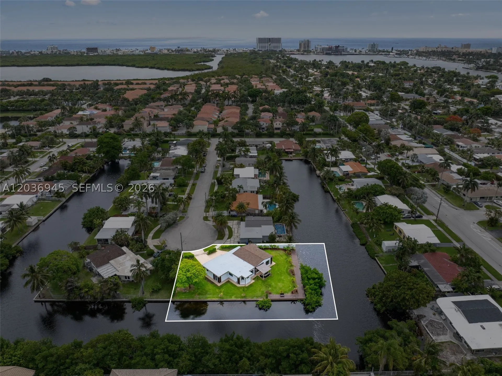 1178 Grant Street Hollywood FL 33019
