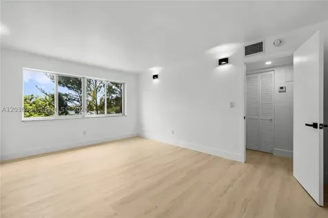 14840 Naranja Lakes Boulevard Homestead FL 33032