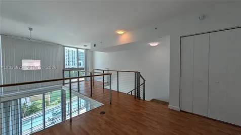 350 S Miami Avenue Miami FL 33130