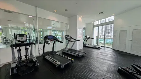 350 S Miami Avenue Miami FL 33130