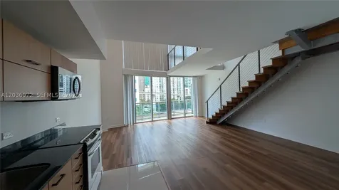 350 S Miami Avenue Miami FL 33130