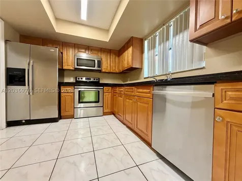 731 NW 84th Avenue Pembroke Pines FL 33024