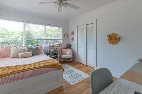 1244 S Alhambra Circle Coral Gables FL 33146