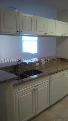 17125 N Bay Road Sunny Isles Beach FL 33160