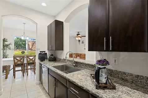 6959 Julia Gardens Drive Coconut Creek FL 33073