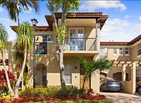6959 Julia Gardens Drive Coconut Creek FL 33073