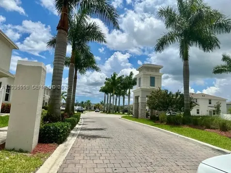 754 SE 19th Street Homestead FL 33034