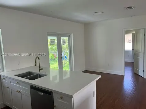 2250 SW 21 Street Miami FL 33145