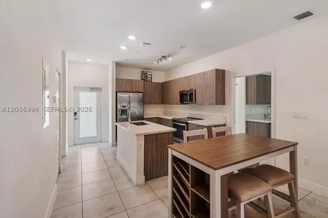 4636 NW 84th Avenue Doral FL 33166