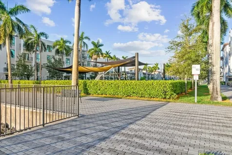4636 NW 84th Avenue Doral FL 33166