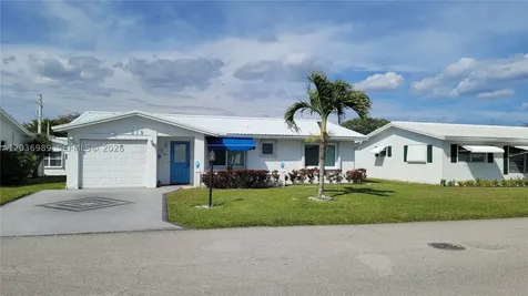 913 SW 3rd Avenue Boynton Beach FL 33426