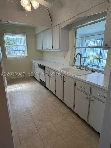 913 SW 3rd Avenue Boynton Beach FL 33426