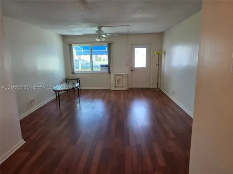 913 SW 3rd Avenue Boynton Beach FL 33426