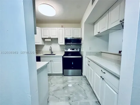 9703 Hammocks Boulevard Miami FL 33196