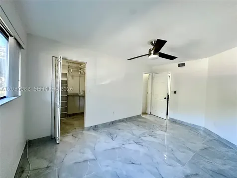9703 Hammocks Boulevard Miami FL 33196