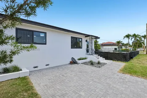 6595 SW 31st Street Miami FL 33155
