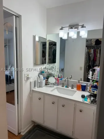 14795 SW 97th Terrace Miami FL 33196