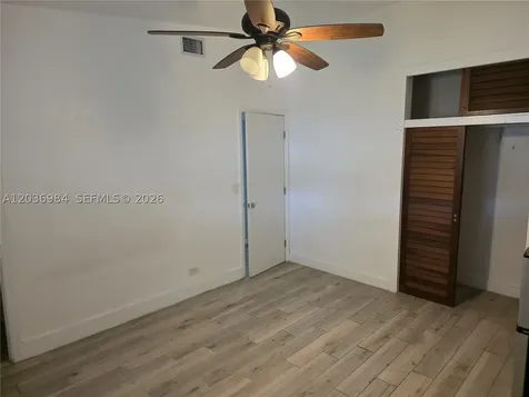621 SW 64 Way Pembroke Pines FL 33023